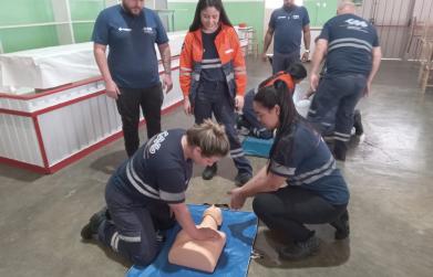 Equipes de resgate da CSG recebem capacitação às vésperas da alta temporada de verão 