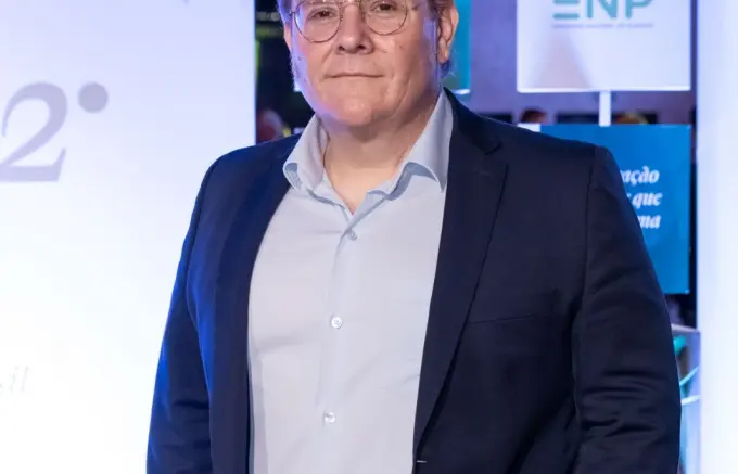 Simplás promove reunião-jantar com presidente da Abiplast para debater logística reversa dos plásticos